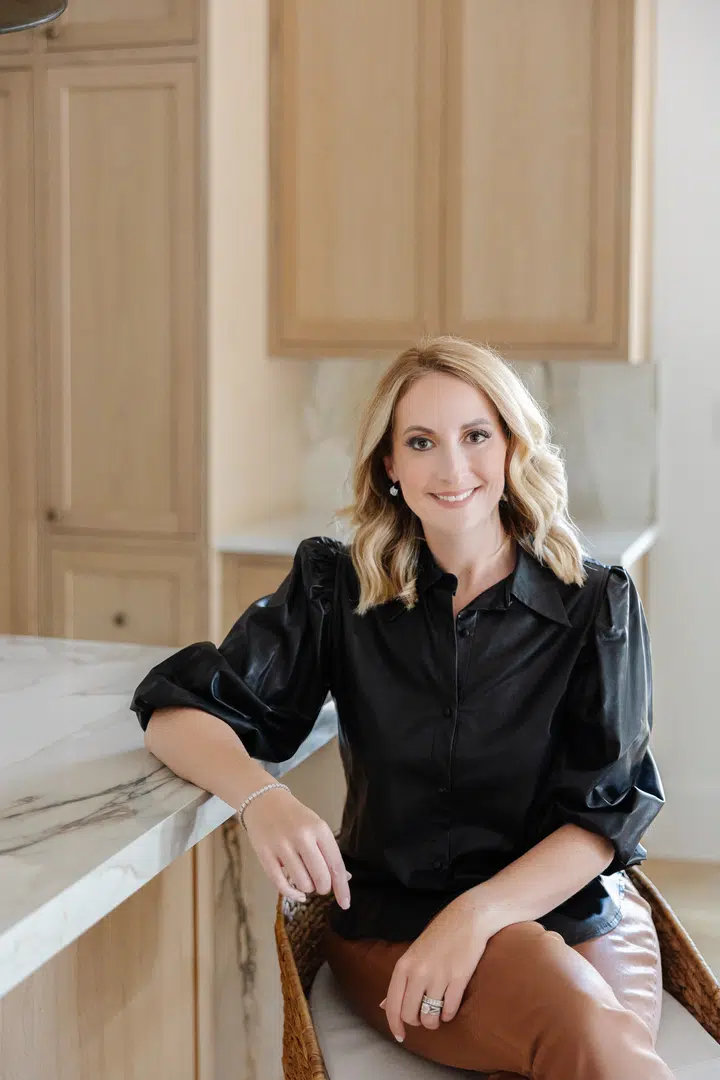 Amy Switzer